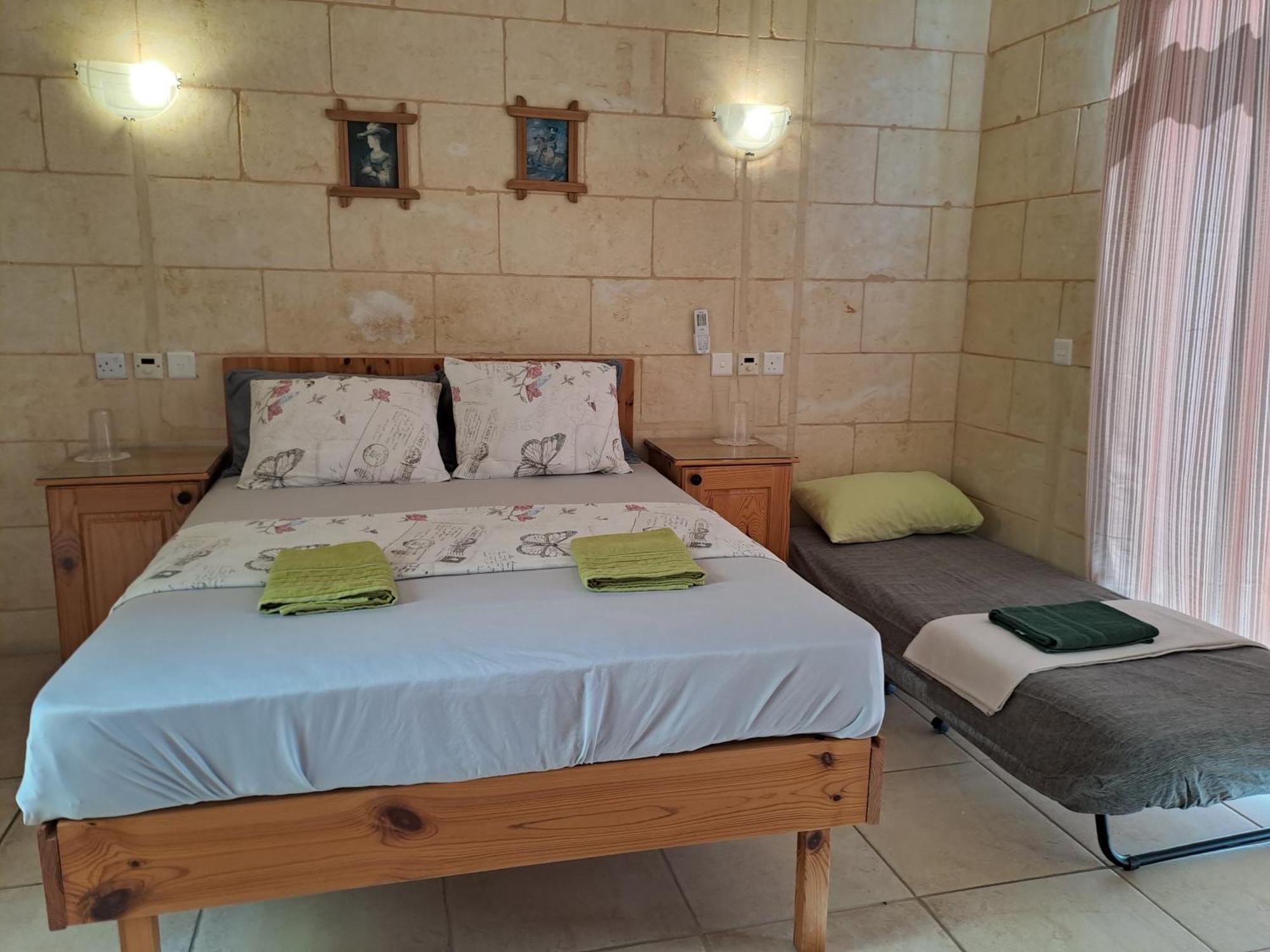 Happy & Healthy Gozo, Self-Check-In Guest House Victoria Zimmer foto